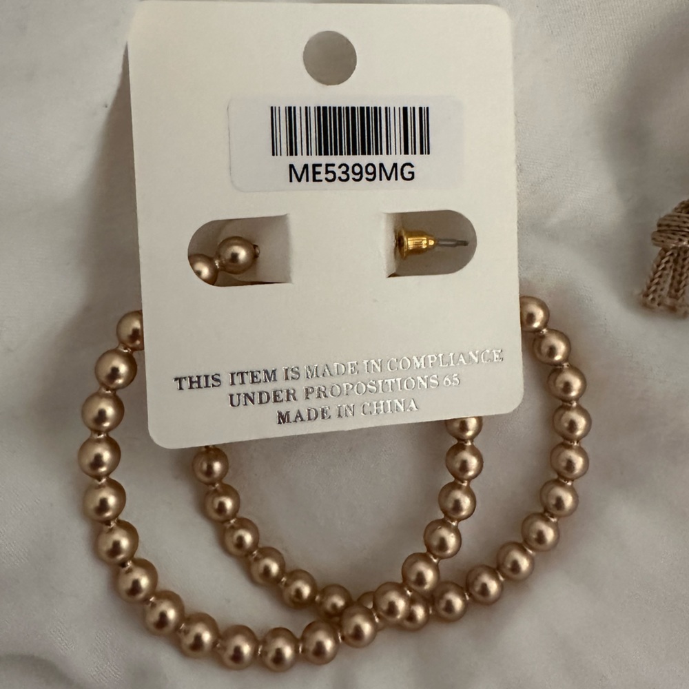 Gold bubble hoop earrings - Picture 4 of 7